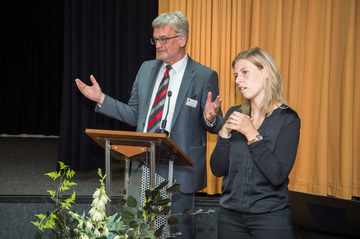 Offiziellen Ernennung von Joachim Budke zum Direktor des Landesbildungszentrums für Hörgeschädigte in Hildesheim